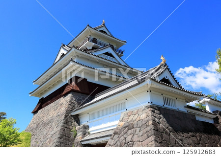 Kaminoyama Castle, a famous castle in Ushu 125912683