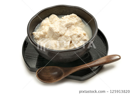 Okinawa's local food, Yushi tofu 125913820