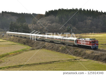 Cassiopeia's Journey to Akita 125914340