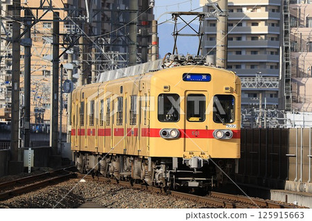 [西鐵] 600系（貝塚線：西鐵千早站） 125915663