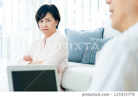 Middle-aged women who are dissatisfied with their husbands Middle-aged women who are dissatisfied with their husbands 125915770