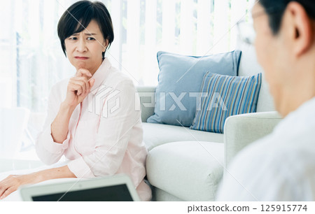 Middle-aged women who are dissatisfied with their husbands Middle-aged women who are dissatisfied with their husbands 125915774