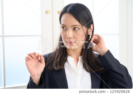 長髮女子配飾 125920626