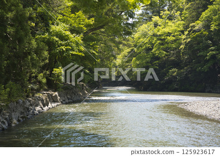 Isuzu River flowing through Ise Jingu 125923617