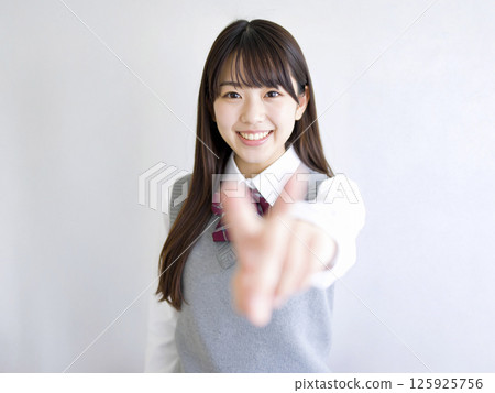 人工智慧生成的國中和高中女生圖像 125925756