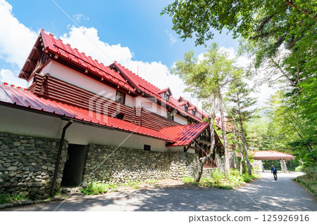 <Nagano Prefecture> Kamikochi Imperial Hotel exterior 125926916