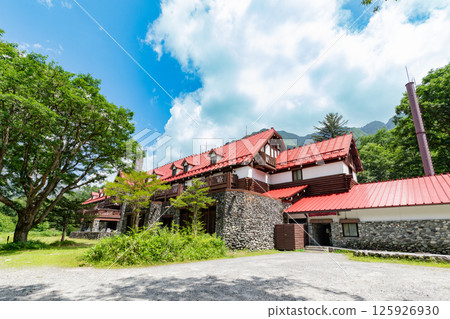 <Nagano Prefecture> Kamikochi Imperial Hotel exterior 125926930