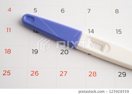 Pregnancy test for female of ovulation day Pregnancy test for female of ovulation day 125928559