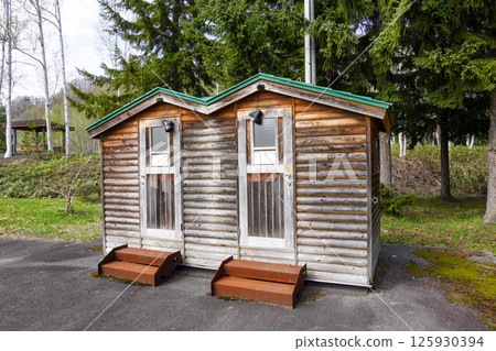 Toilet at Oshirika Dam (May 2025) 125930394