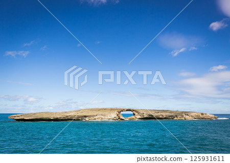 晴朗天氣下的萊耶角 125931611