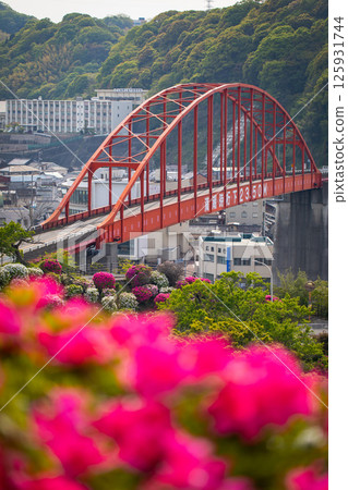 Satsuki and Ondo Bridge 125931744