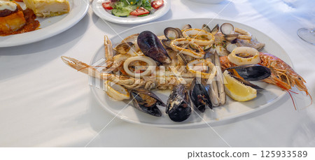Barbecue Seafood Barbecue Seafood 125933589