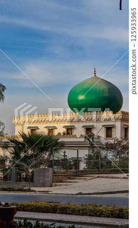 building, mosque, minaret 125933965