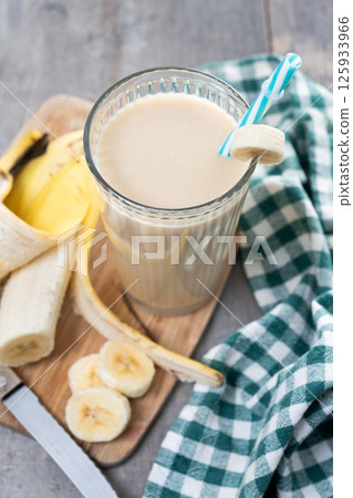 Fresh and healthy banana smoothie in glass 125933966