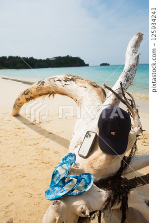 View of Tohara Beach, Okinawa Prefecture View of Tohara Beach, Okinawa Prefecture 125934241
