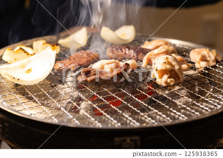 美味的炭烤肉 美味的炭烤肉 125938365