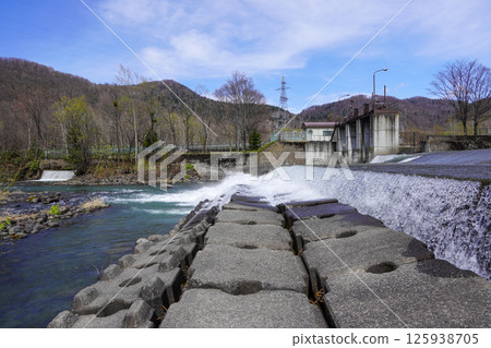 Shibinai Headworks (Chubetsugawa Power Plant Water Intake Weir) Shibinai Headworks (Chubetsugawa Power Plant Water Intake Weir) 125938705