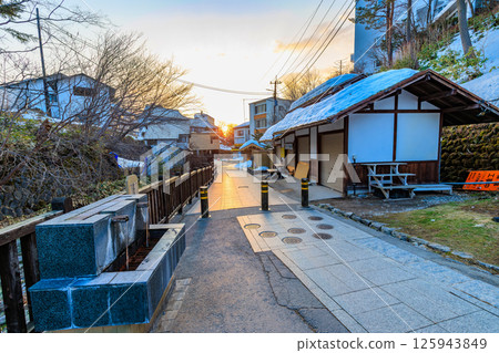Gunma Prefecture, Agatsuma-gun, Kusatsu Onsen, Sainokawara Park in the early morning 125943849