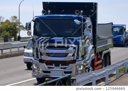 Dump truck image 125946669