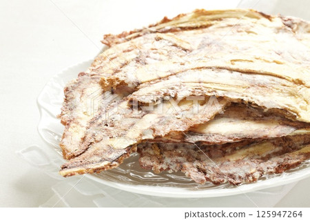 Grilled squid crackers Grilled squid crackers 125947264