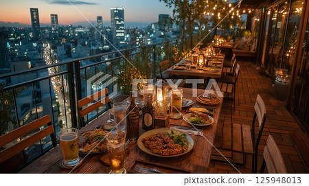 夜晚的啤酒花園 125948013