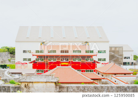 Photo: Shuri Castle under construction of the main hall Photo: Shuri Castle under construction of the main hall 125950085