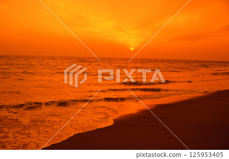 Sunset view of the sea just before the sun goes down Sunset view of the sea just before the sun goes down 125953405