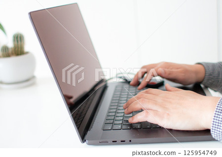 remote work 125954749