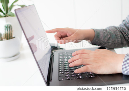 remote work 125954750