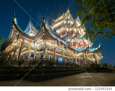 重慶鴻恩閣的燈光夜景 125955285