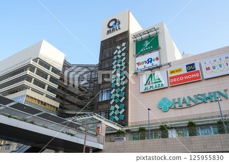 Around JR Amagasaki Station (Amagasaki Station, Q's Mall, Amagasaki Central Hospital, Ushioe 1-chome area) 125955830