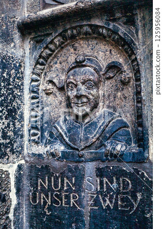 Nördlingen: The Fool in the Mirror Nördlingen: The Fool in the Mirror 125956084