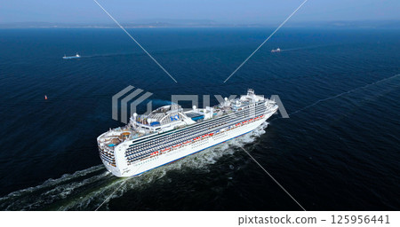 Cruise ship Diamond Princess 125956441