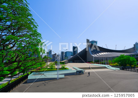 [Tokyo] Cityscape around the National Yoyogi Stadium in May 125957005
