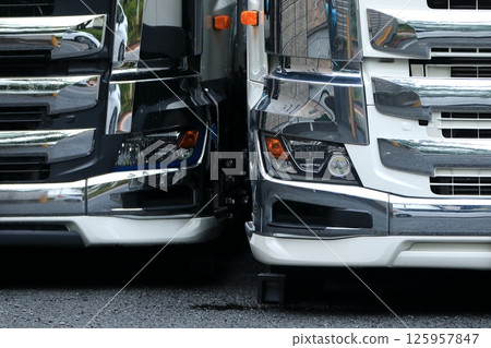 大卡車前燈 大卡車前燈 125957847