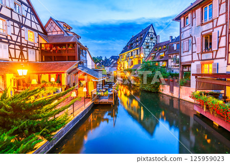 Colmar, Alsace - France. Gingerbread houses in Petite Venise district 125959023