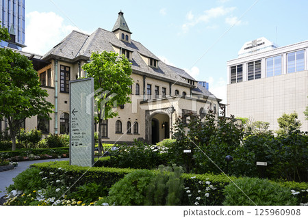 Former Lee Royal Residence Former Lee Royal Residence 125960908