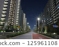 一排排的公寓大樓 125961108