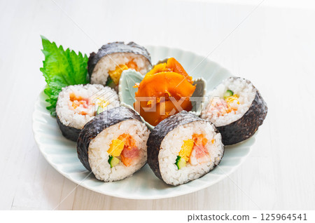 Negitoro seafood roll 125964541
