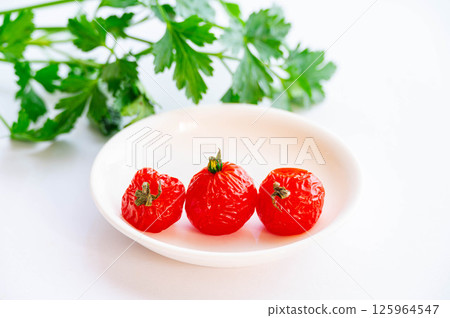 Semi-dry tomato Semi-dry tomato 125964547