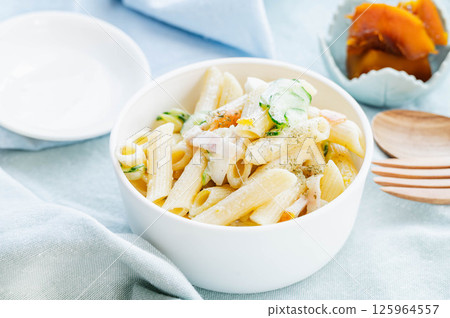 Penne salad 125964557