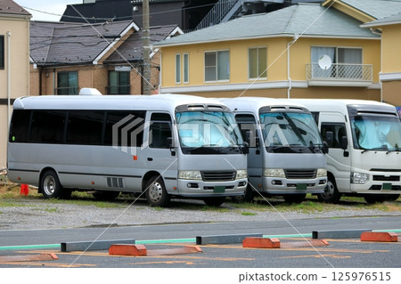 Microbus image Microbus image 125976515