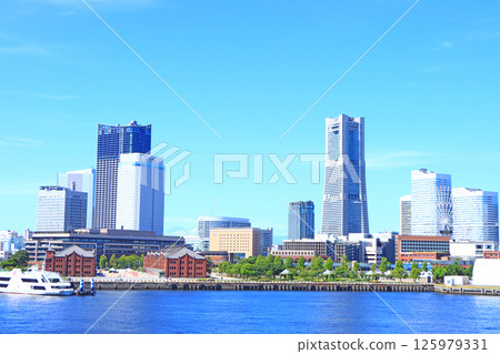 Scenery of Yokohama Red Brick Warehouse and Landmark Tower, Yokohama City, Kanagawa Prefecture 125979331