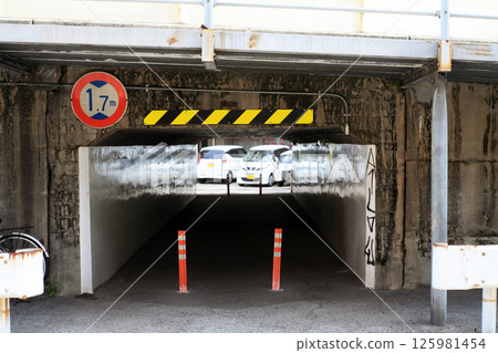 Road underpass 125981454