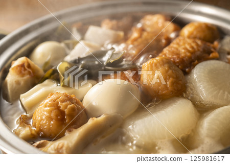 熱的關東煮 熱的關東煮 125981617