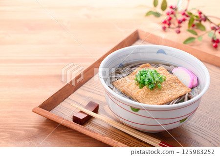 溫暖的狐蕎麥麵 125983252