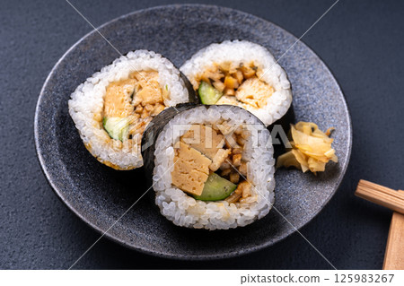 Conger eel thick roll 125983267