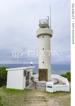 Hirakubosaki Lighthouse, located at the northernmost tip of Ishigaki Island 125984768
