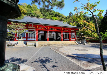 Cosmic energy pours down to protect the capital of Kyoto from evil spirits... Kurama Temple's "Main Hall and Kondo" 125985450