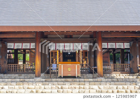 Hirota Shrine - The worship hall surrounded by fresh greenery (Nishinomiya City, Hyogo Prefecture) Hirota Shrine - The worship hall surrounded by fresh greenery (Nishinomiya City, Hyogo Prefecture) 125985907